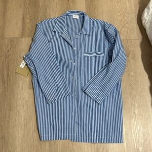 Aritzia Wilfred free striped button up long sleeve shirt